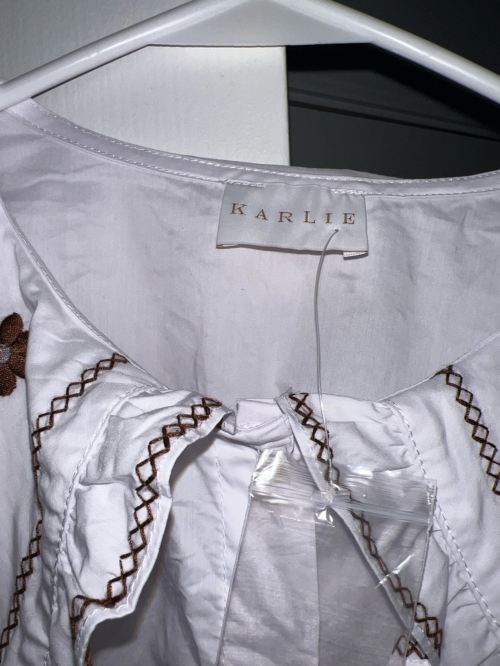 Karlie White Embroidered Bib Collar Blouse with Brown Trim - Picture 2 of 5